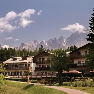 Hotel Rosapetra - Small Luxury Of The World, Cortina d'Ampezzo
